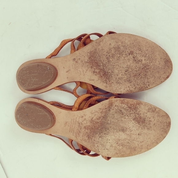 Max Studio Strappy Leather Flower Flat Sandal Flip Flop Slippers Brown Sz 7.5 - Picture 9 of 11